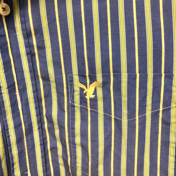 💙 American Eagle Casual Striped Button Down - Picture 3 of 4